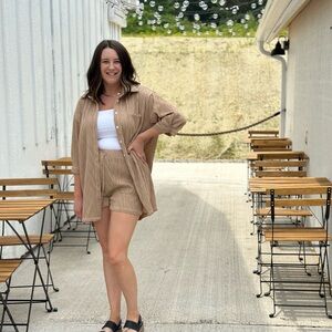 Strugaz 2 piece set (white tank not included) size M